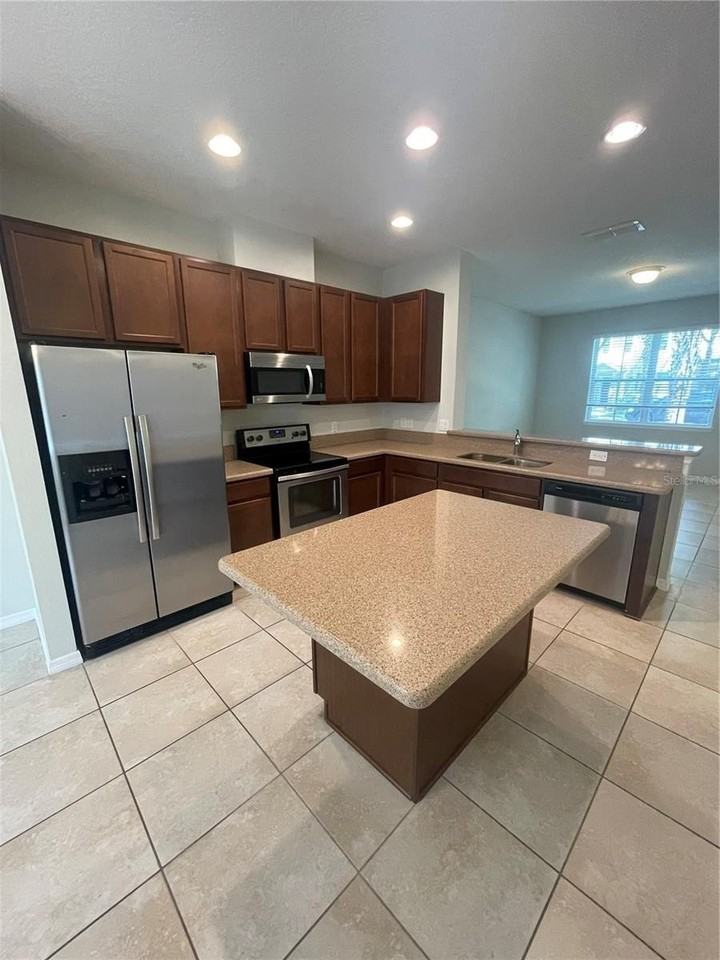 8658 Brookvale Dr - Photo 4 of 15