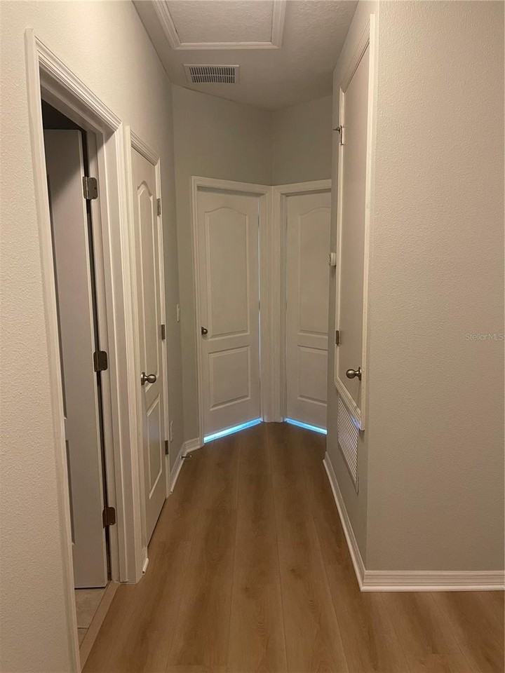 8658 Brookvale Dr - Photo 7 of 15