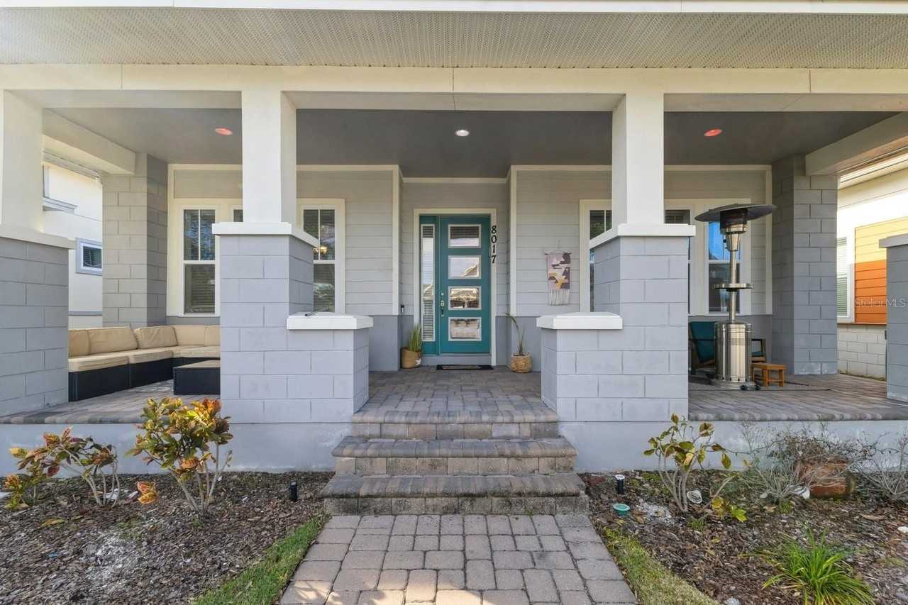 8017 Nemours Pkwy - Photo 2 of 31