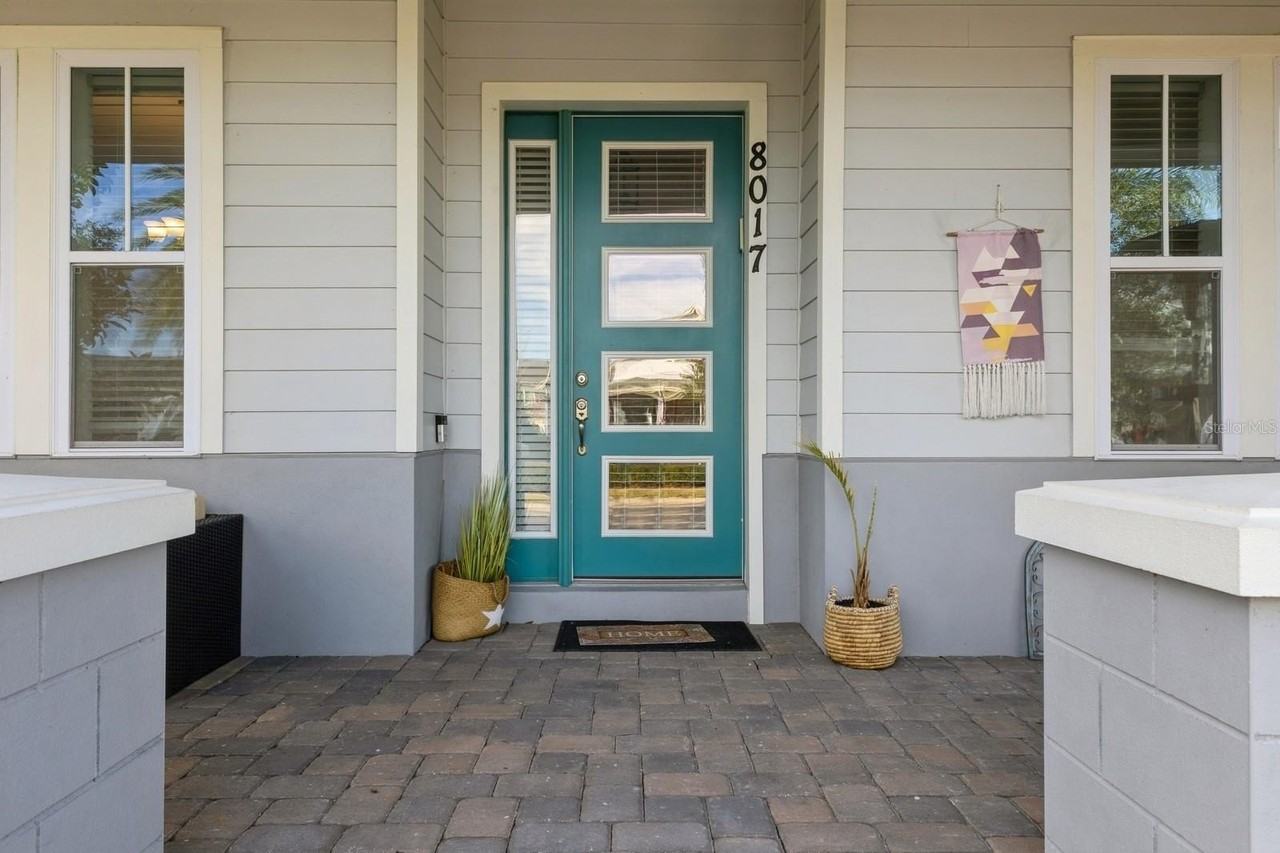 8017 Nemours Pkwy - Photo 3 of 31