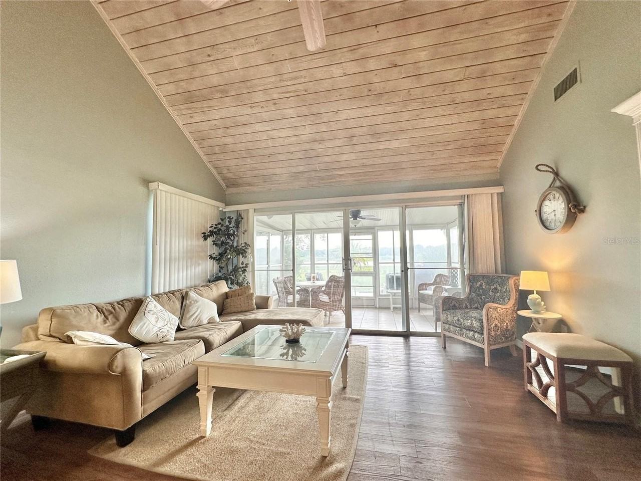 1096 Villa Ln #78 - Photo 5 of 21