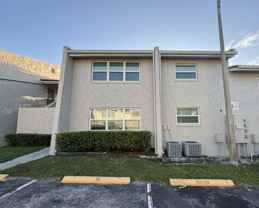 1103 Cypress Gardens Blvd #30 - Photo 1 of 1