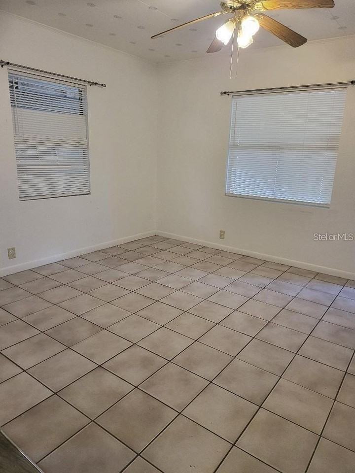 639 2nd St - Photo 3 of 22