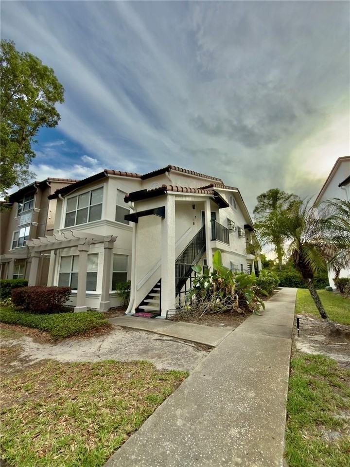 5152 Conroy Rd #17