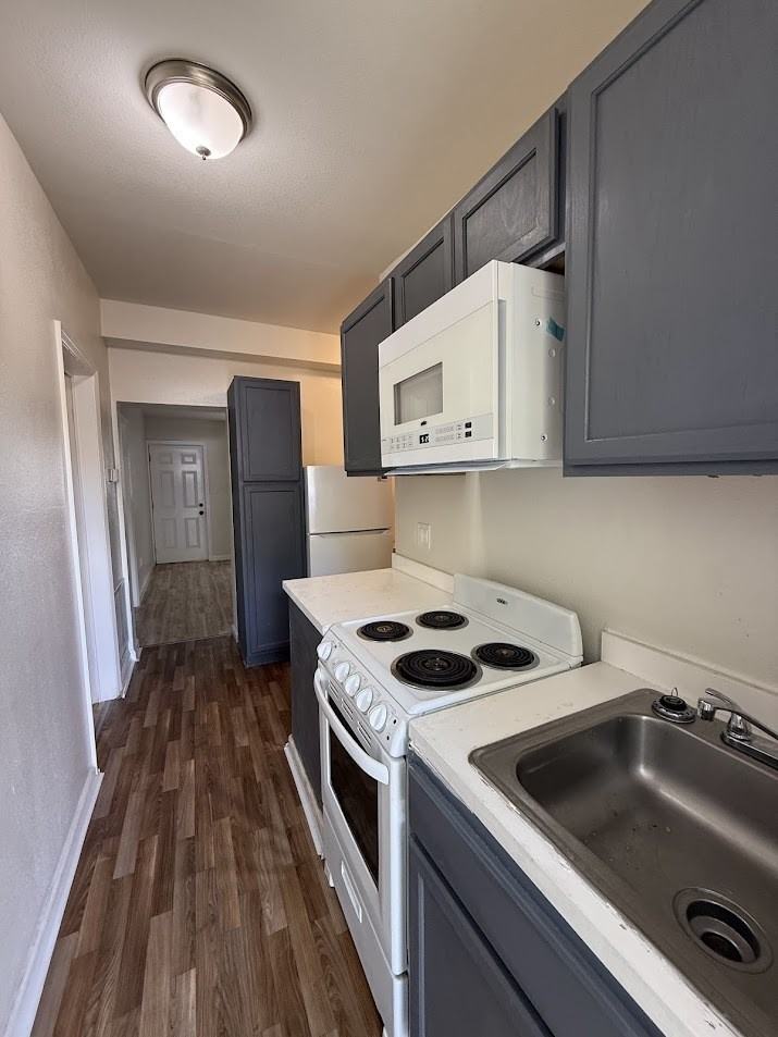 916 Preston Street - Photo 2 of 5