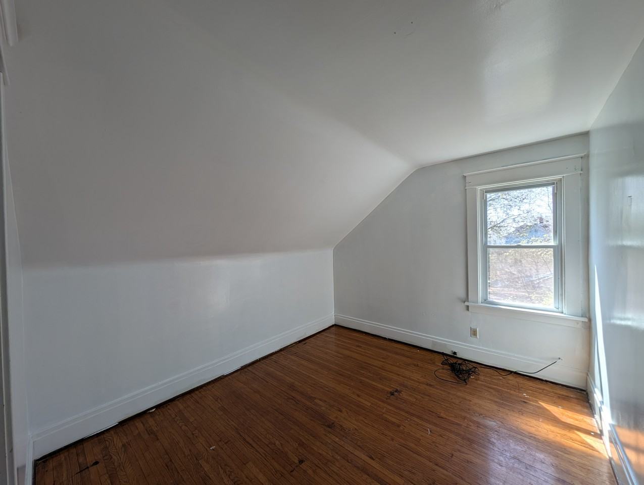 507 Lisbon Avenue - Photo 2 of 9