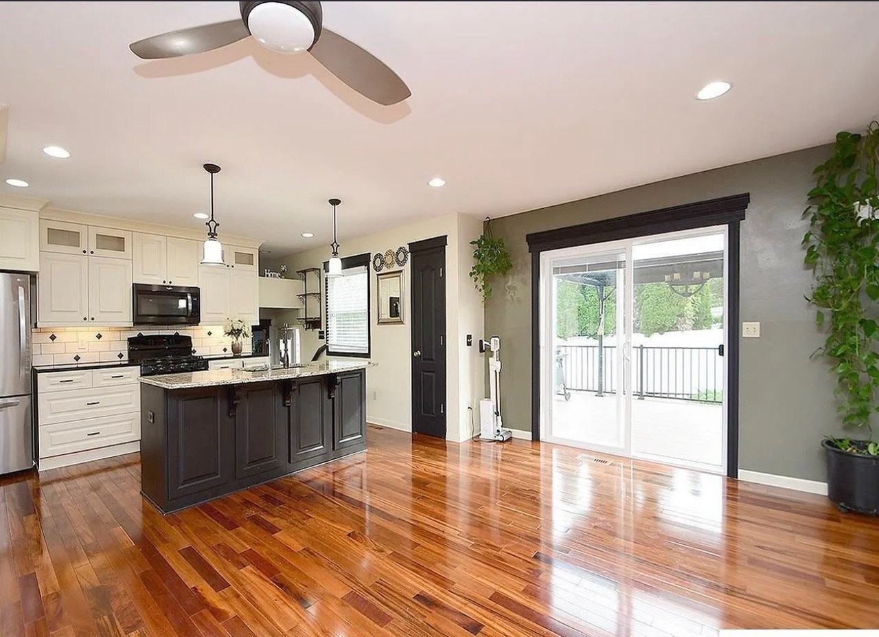 4955 Lakeshore Dr #1 - Photo 3 of 11