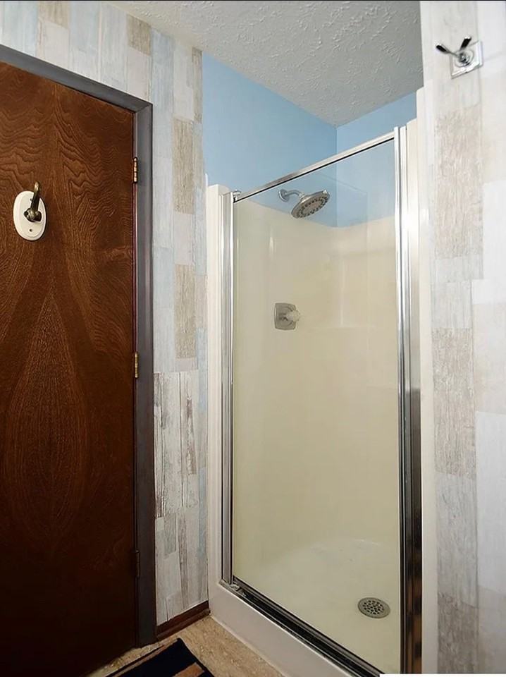 4955 Lakeshore Dr #1 - Photo 7 of 11