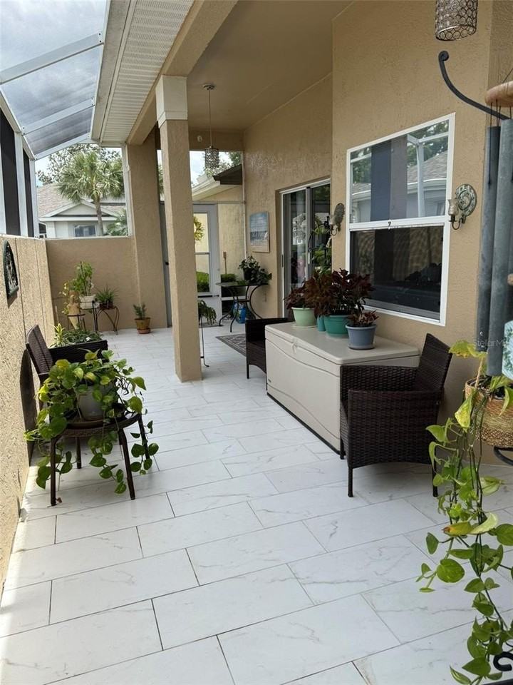 731 Masterpiece Dr - Photo 5 of 50