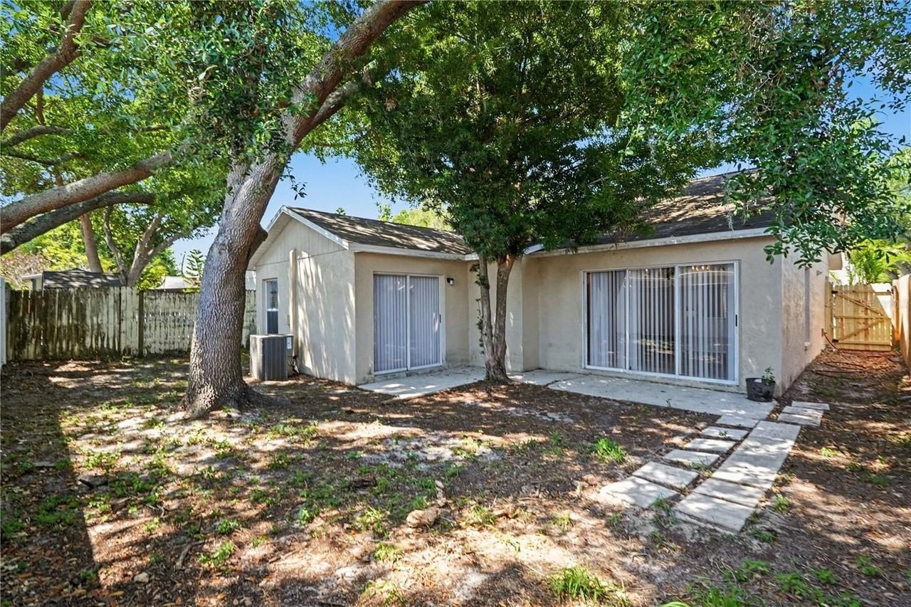 13618 Laraway Dr - Photo 2 of 16