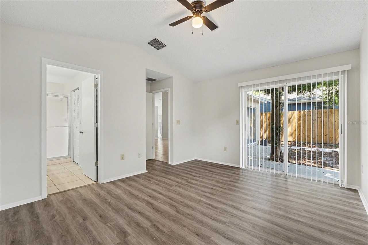 13618 Laraway Dr - Photo 4 of 16