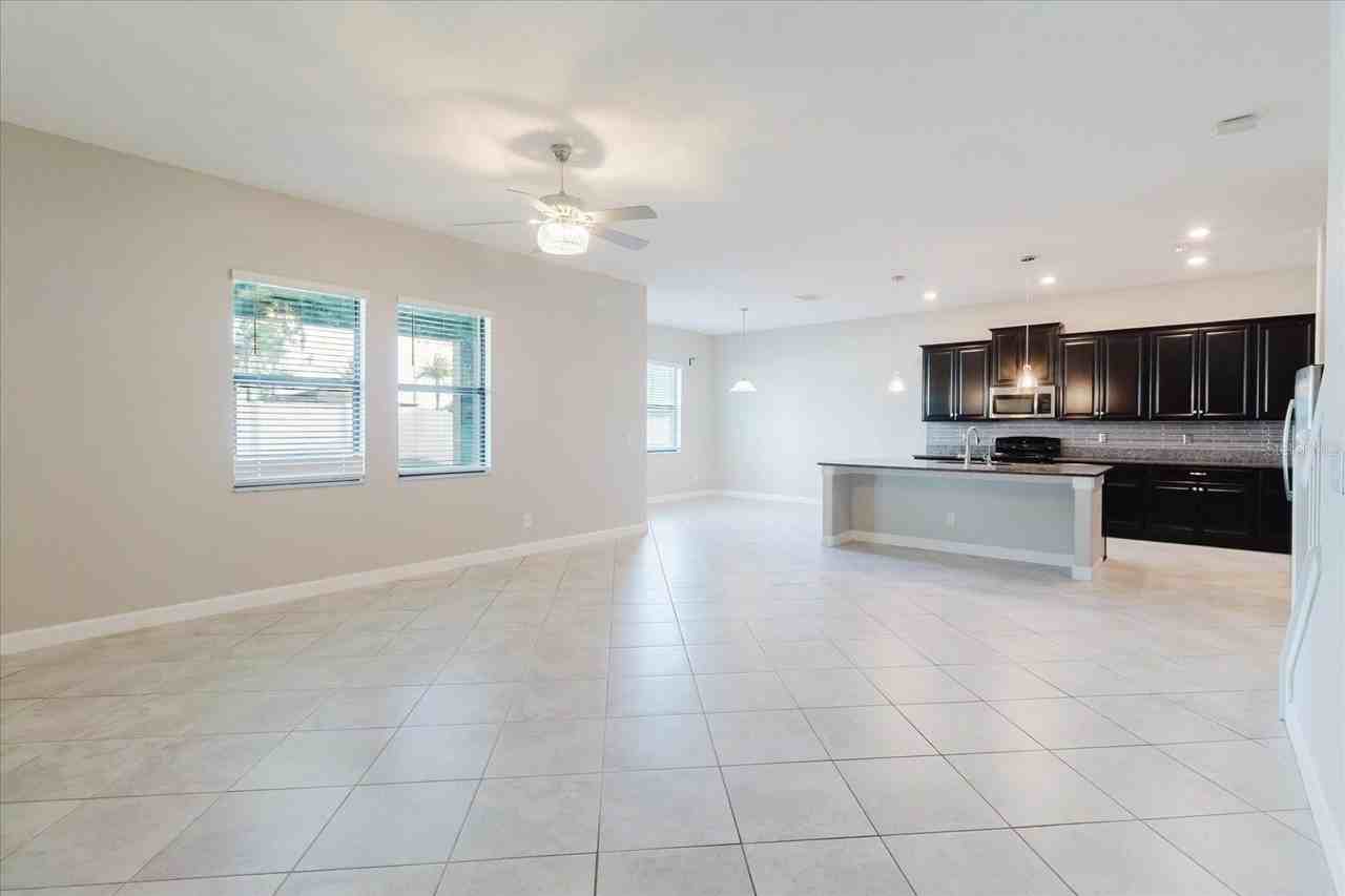 11721 Sunburst Marble Rd - Photo 6 of 50
