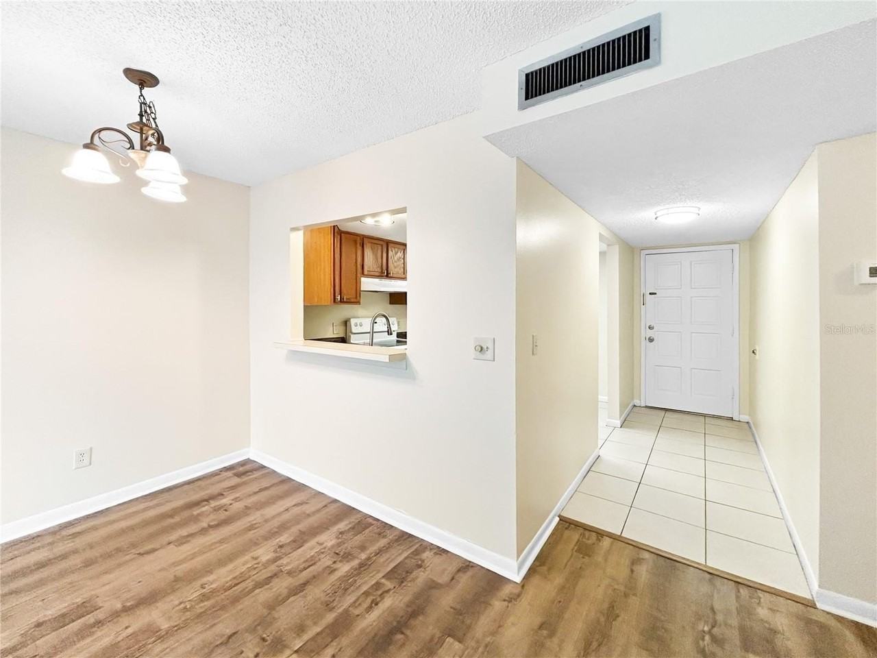 6336 Newtown Cir #36B2 - Photo 4 of 25