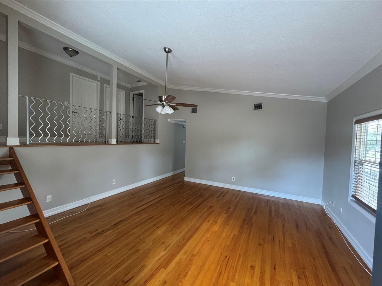 8601 RUE CHATEAU DRIVE - Photo 5 of 13