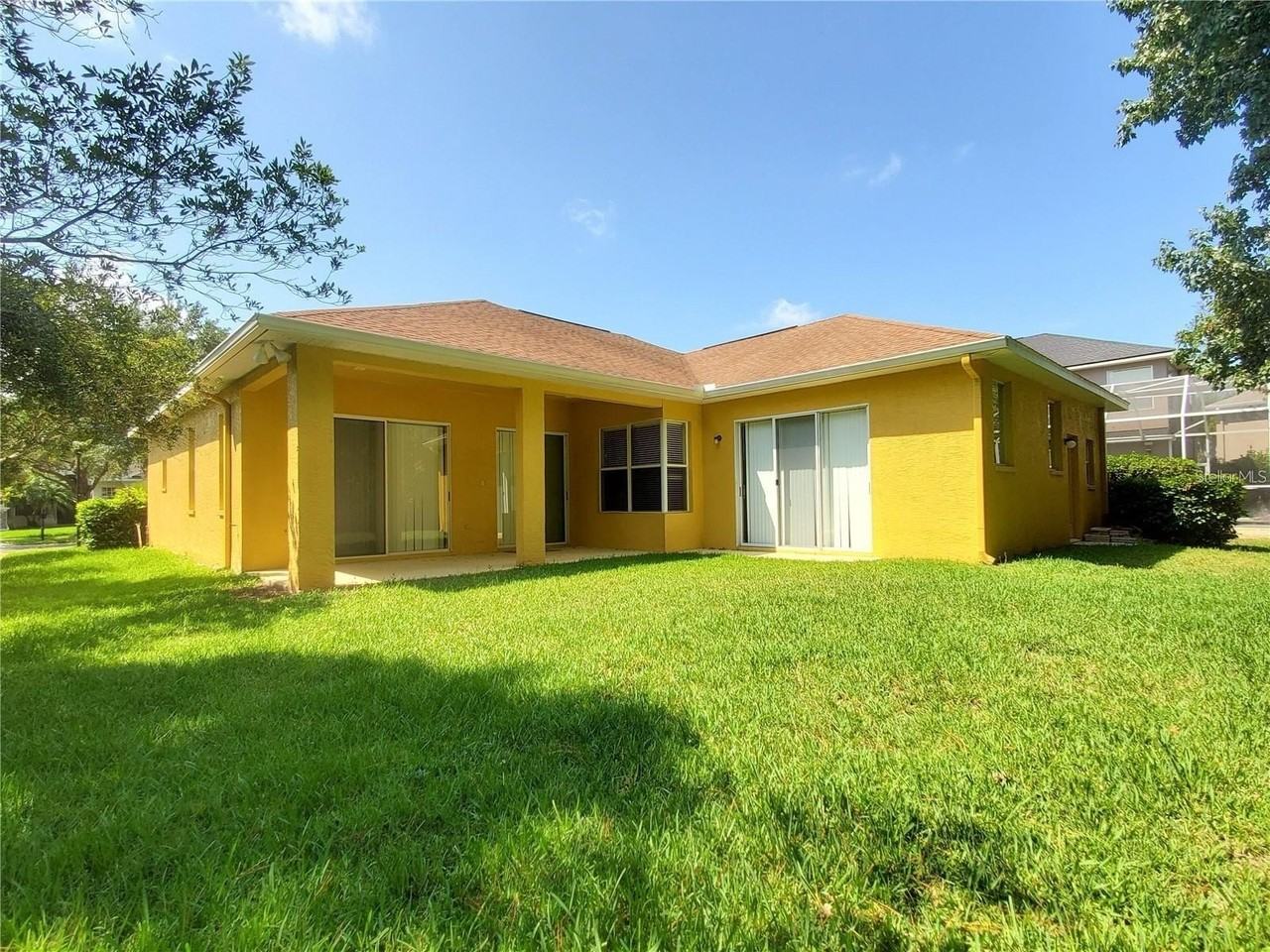 12825 Castlemaine Dr - Photo 2 of 22