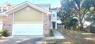 featured image of 185 Saint Jude St Apt 12