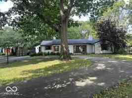 featured image of 8500 N Meridian St