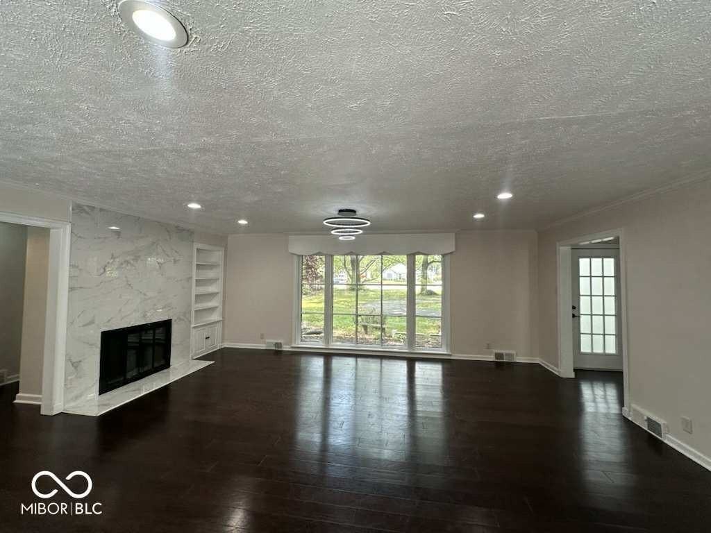 8500 N Meridian St - Photo 6 of 16