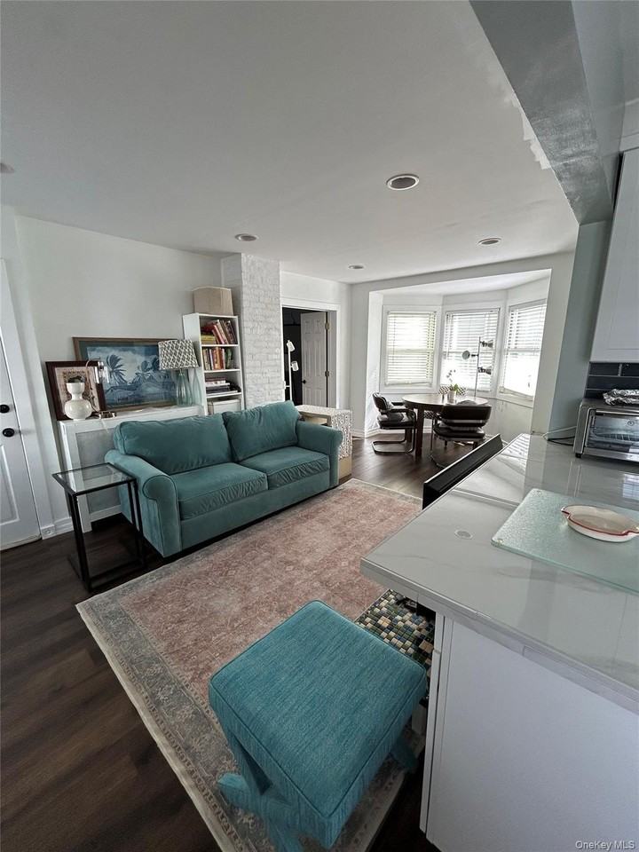 29 Dale Ave - Photo 4 of 24