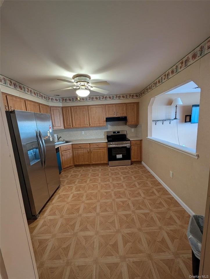 1 Atlantic Ave Apt 1 #45 - Photo 6 of 16