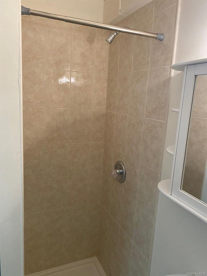 14965 257th St - Photo 3 of 9