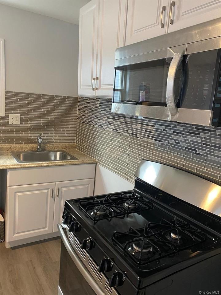 14965 257th St - Photo 4 of 9