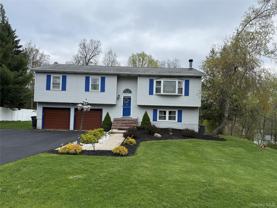 10 Candlewood Rd - Photo 1 of 1