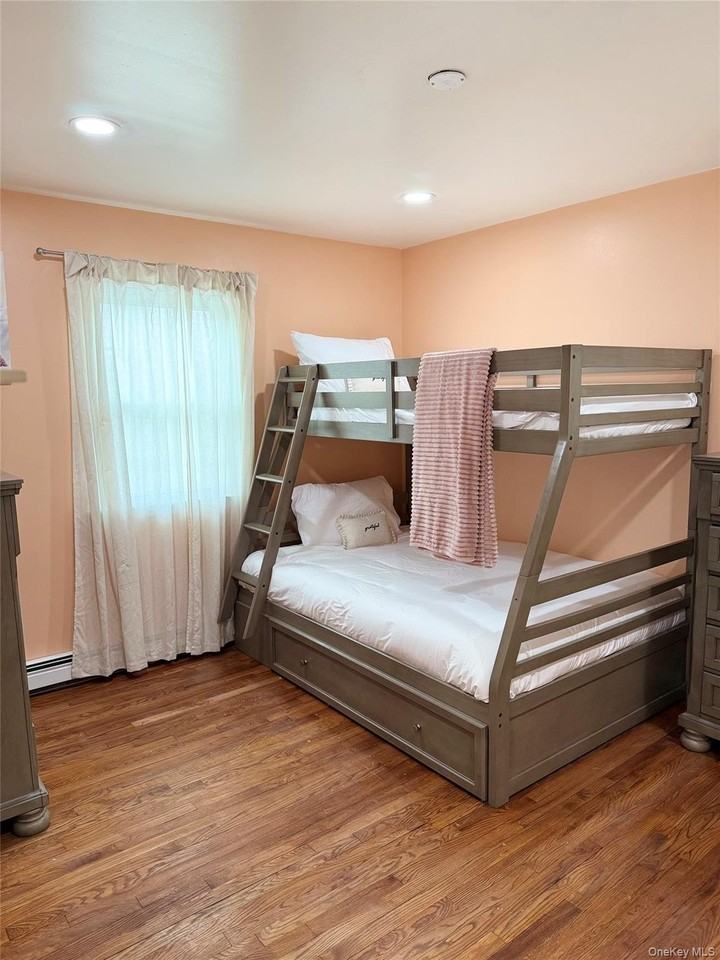 10 Candlewood Rd - Photo 7 of 22