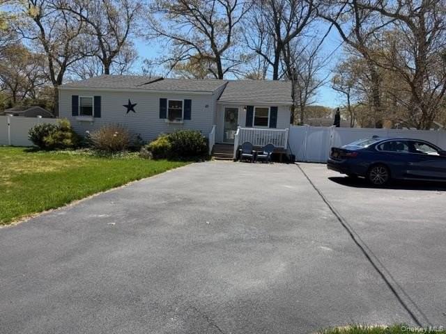 10 Hollingsworth Pl - Photo 3 of 19