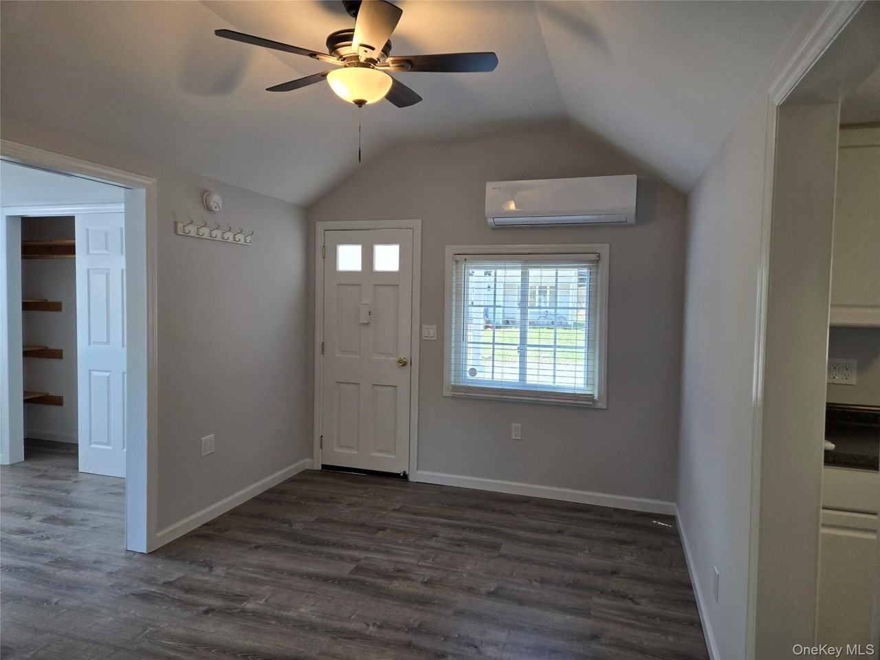 4 Private Rd - Photo 4 of 14