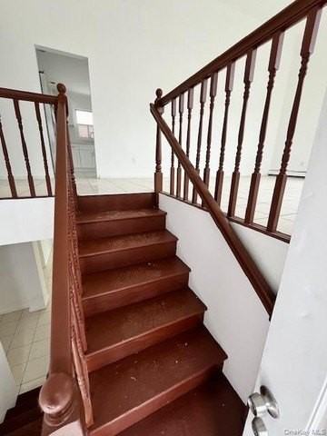 94 Roger Ave - Photo 7 of 28