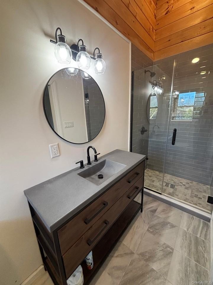 21 Chateau Dr - Photo 6 of 15