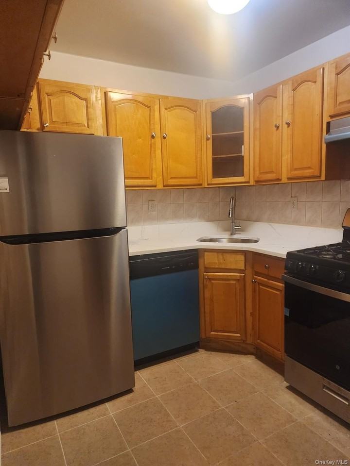 9486 218th St #1stFL - Photo 5 of 12