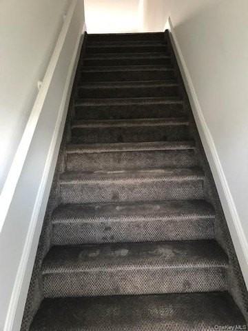 544 Dawson Ln - Photo 3 of 13