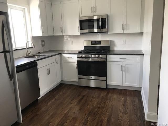 544 Dawson Ln - Photo 4 of 13