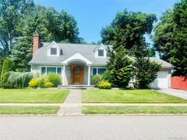 featured image of 65 Maple Dr