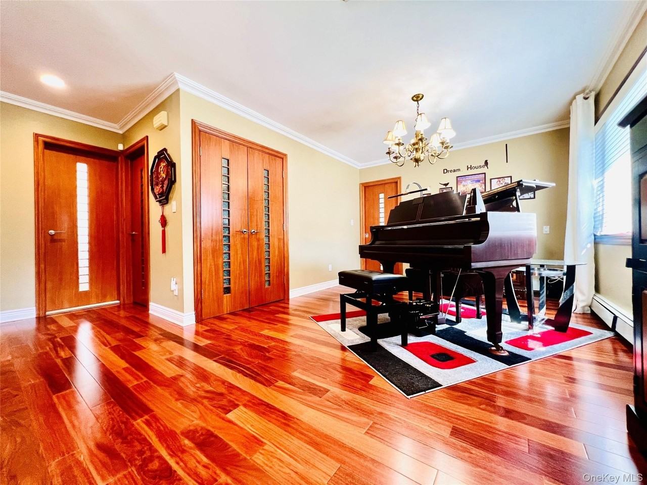 65 Maple Dr - Photo 2 of 16