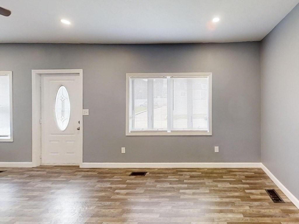 5 Alder St #5 - Photo 4 of 15