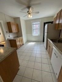 15 Lynde St #17 - Photo 4 of 8