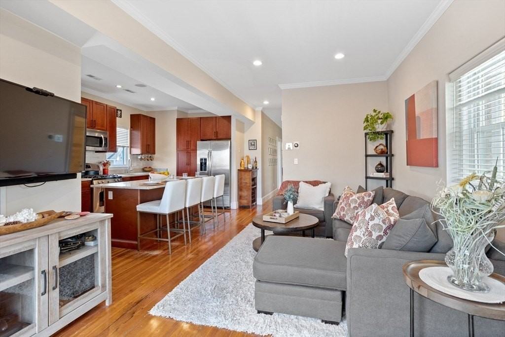 200 Emerson St #3PH - Photo 7 of 24