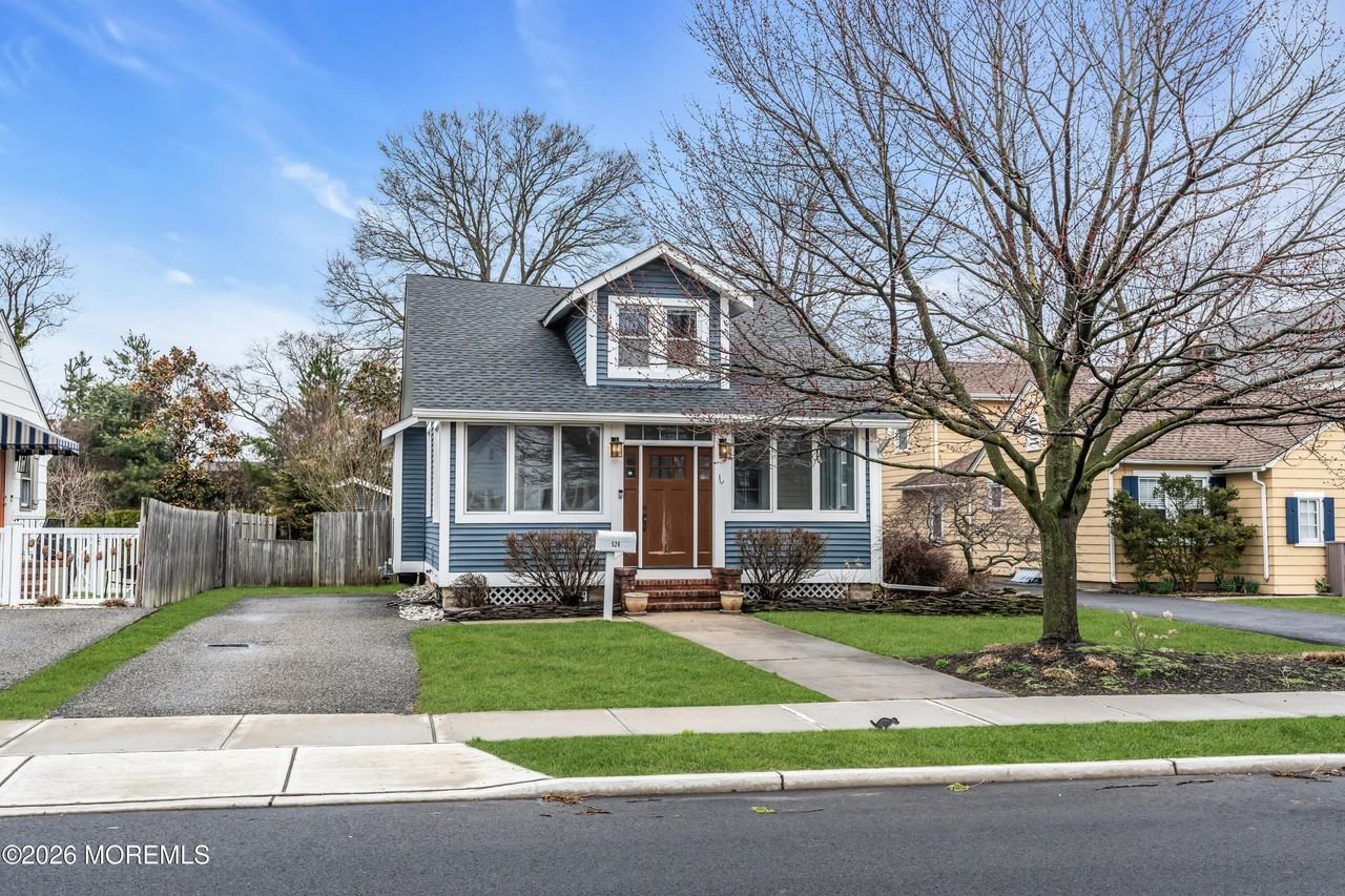 524 Fisk Ave - Photo 2 of 33