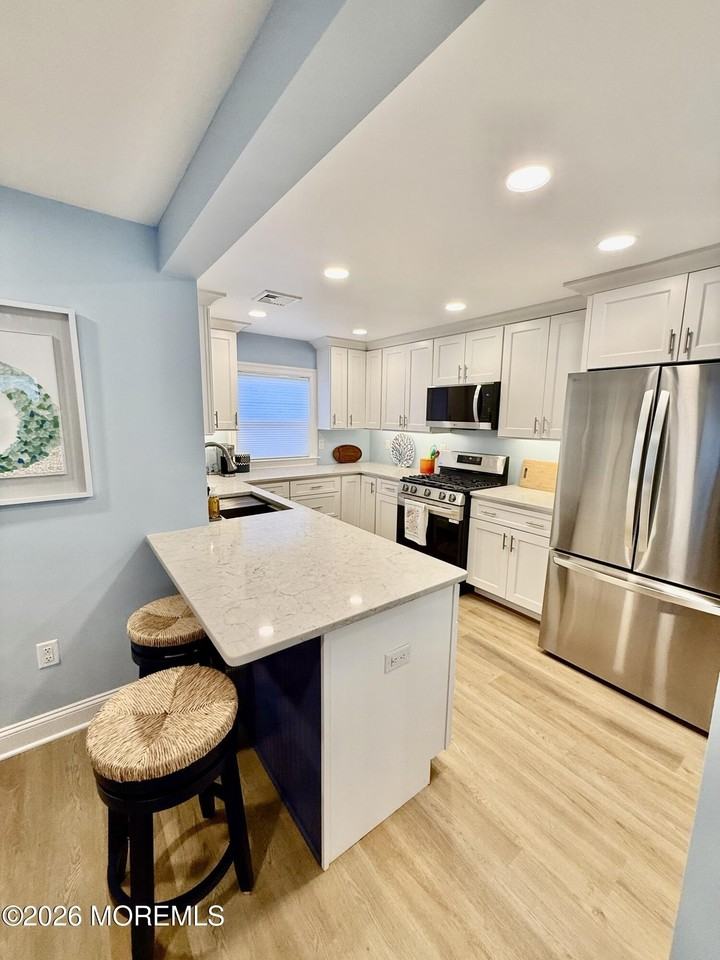408 13th Ave - Photo 4 of 22