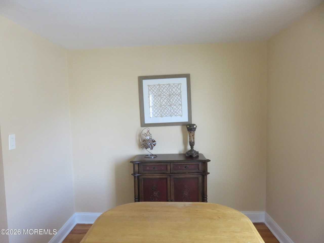 403 2nd Ave - Photo 7 of 8