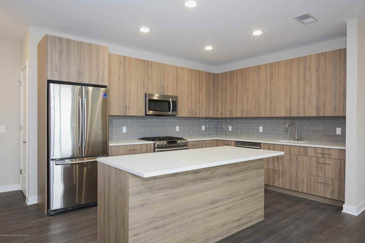 92 Drs James Parker Blvd #101 - Photo 5 of 10