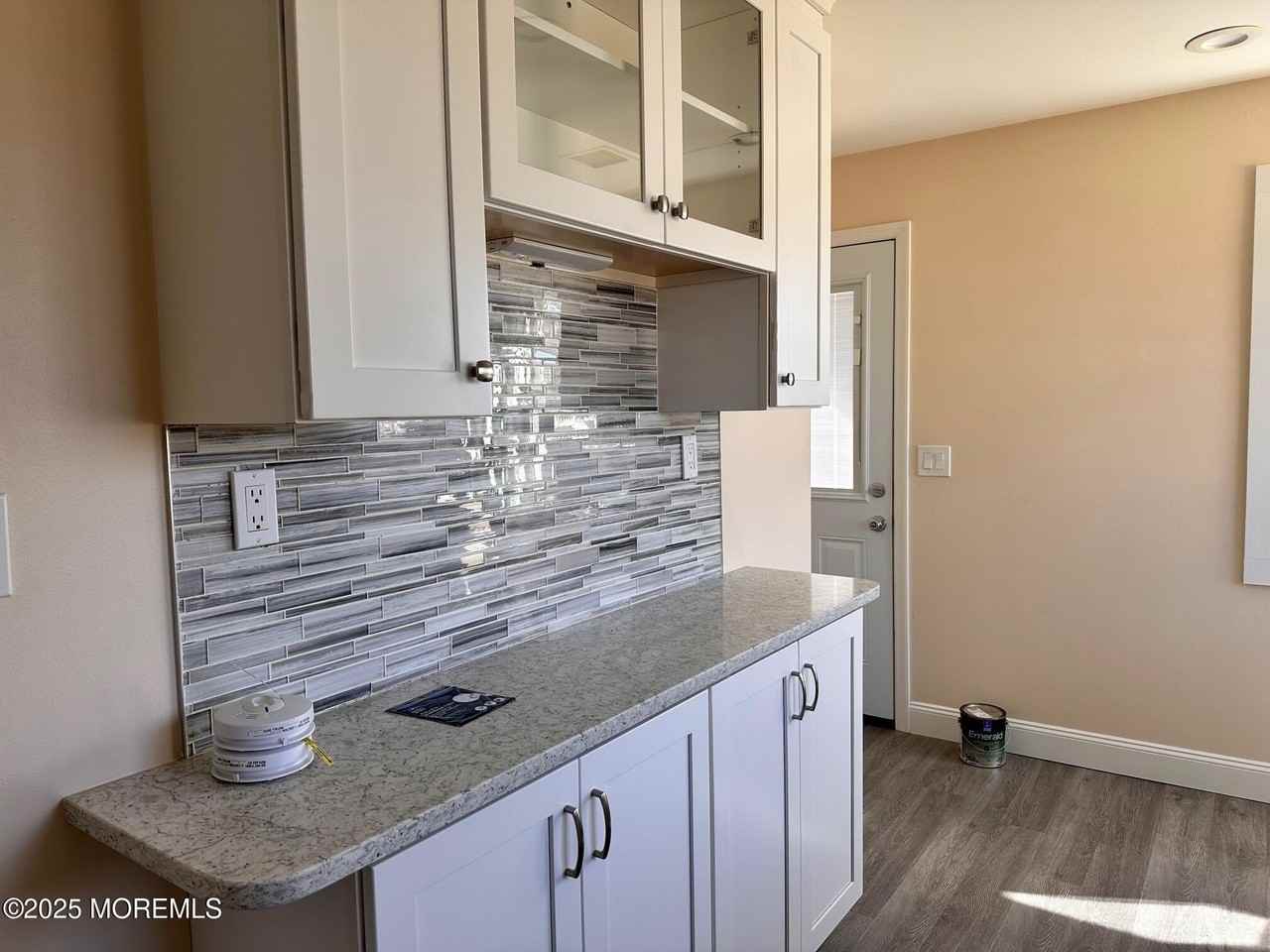 204 Dickinson Ave - Photo 7 of 15