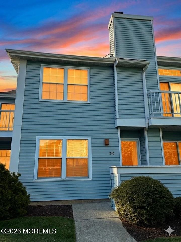 310 Heather Croft - Photo 2 of 19