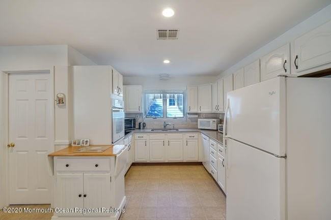 315 Tuttle Ave - Photo 7 of 34