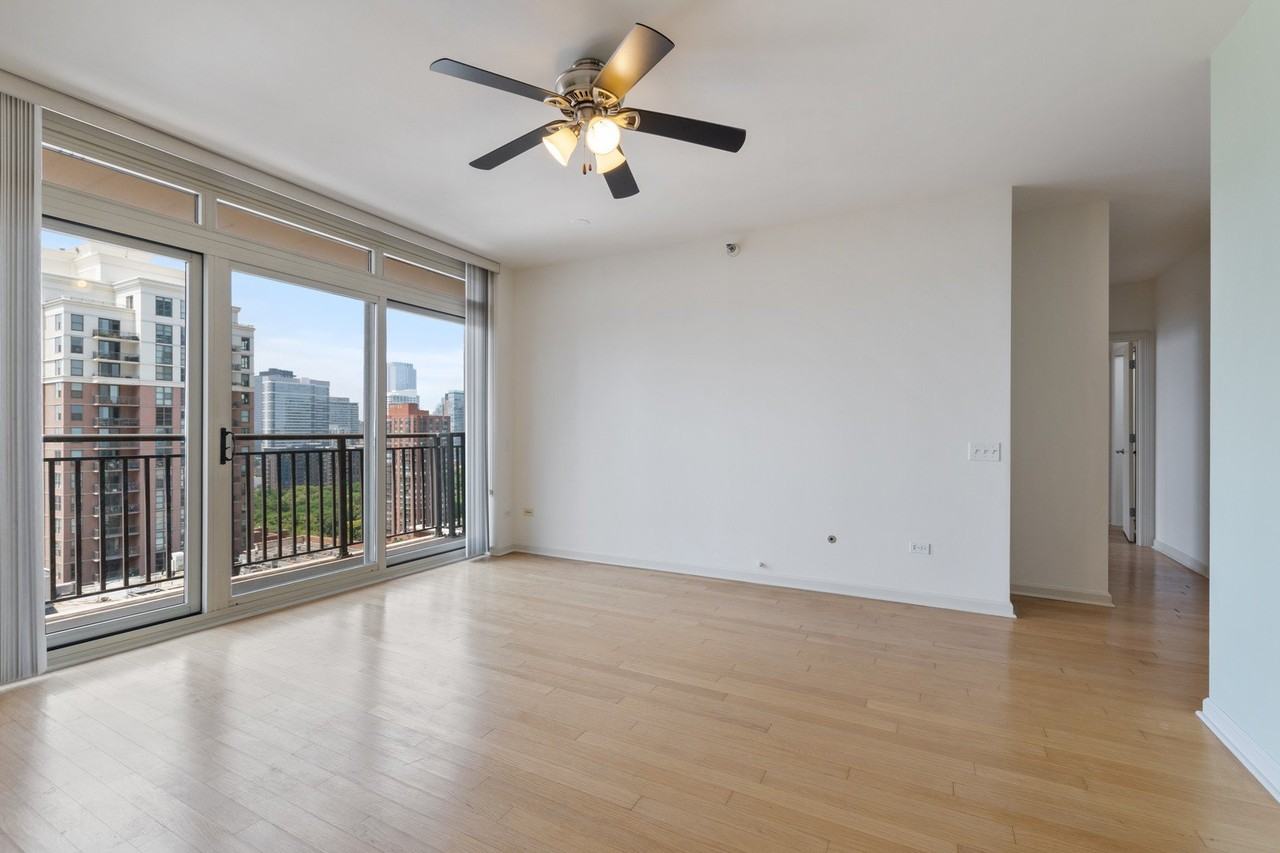 1111 S Wabash Ave #1908 - Photo 4 of 27
