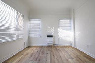 The Westmoreland | Renovated Studio Apartments in Los Angeles - Photo 1 of 1