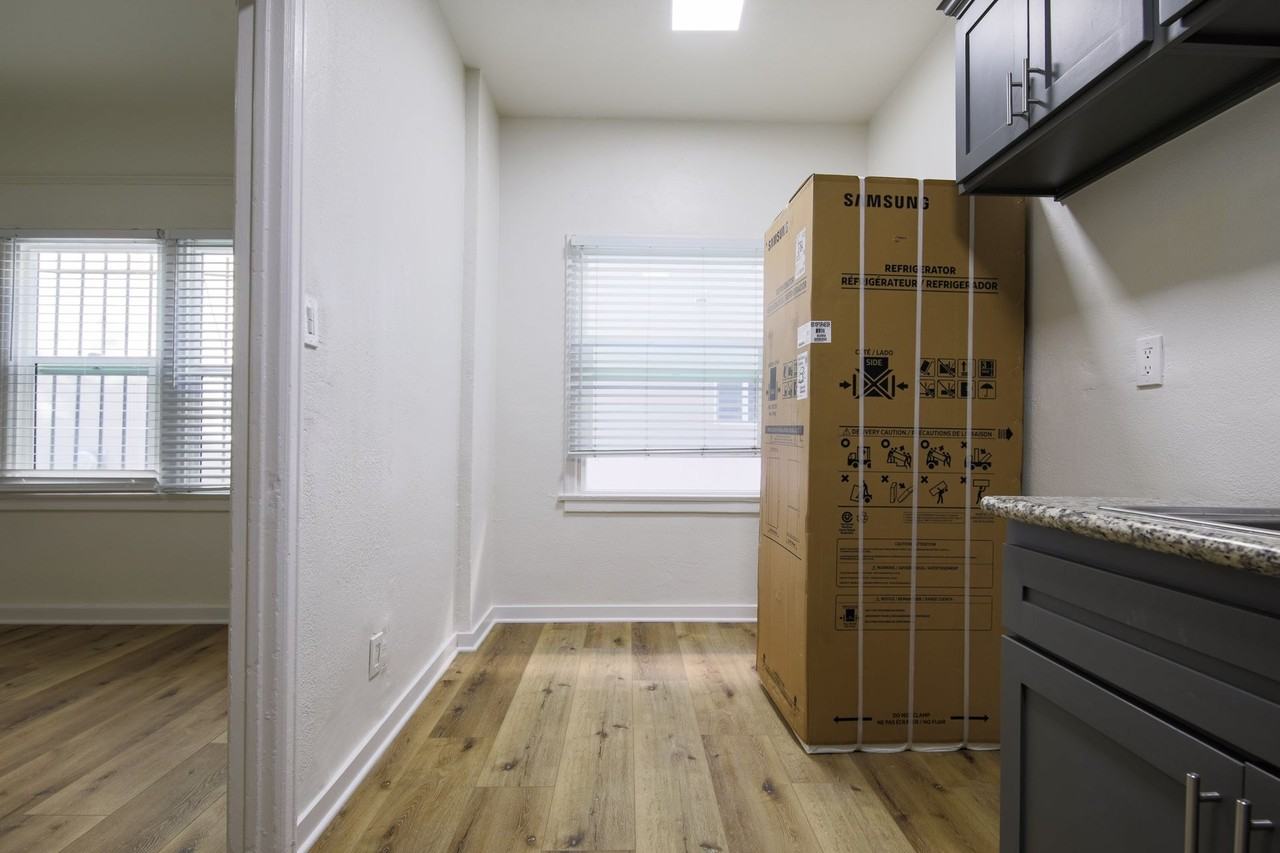 Newly Remodeled Studio Apartment - Photo 6 of 19